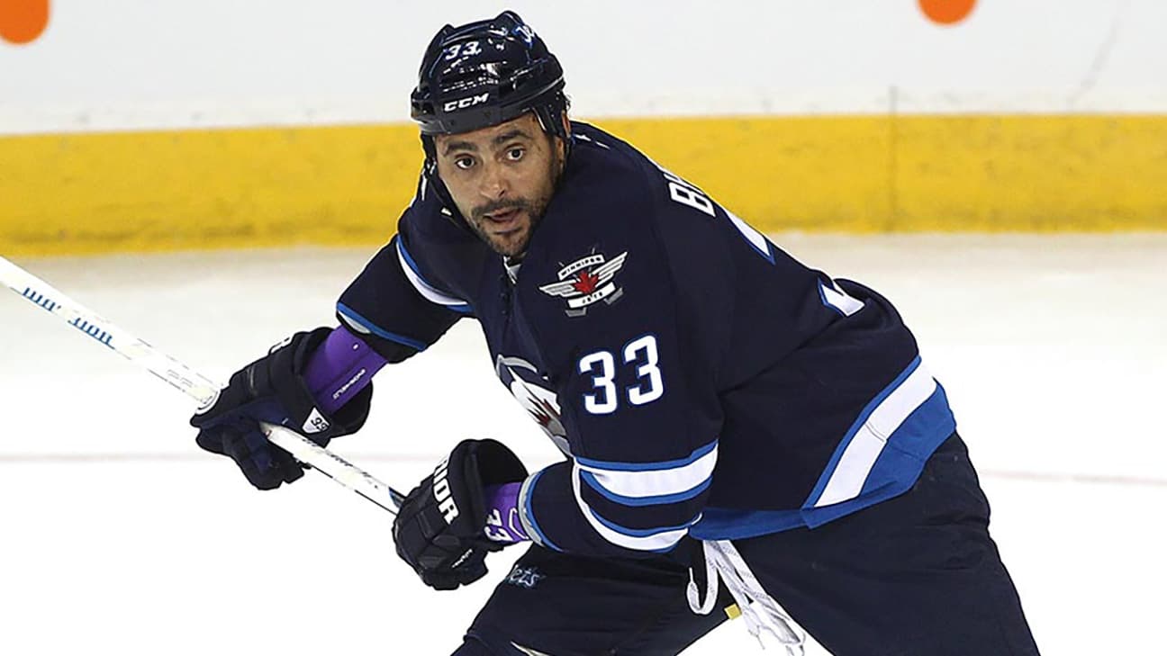 Dustin Byfuglien