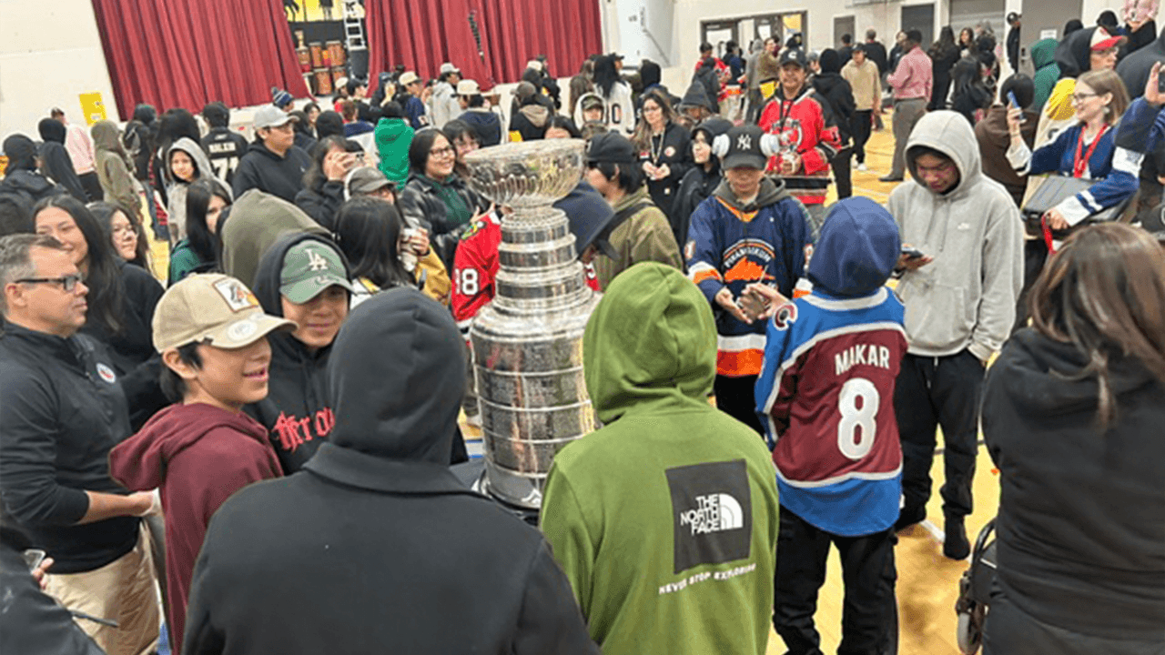 Pikangikum First Nation with Stanley Cup