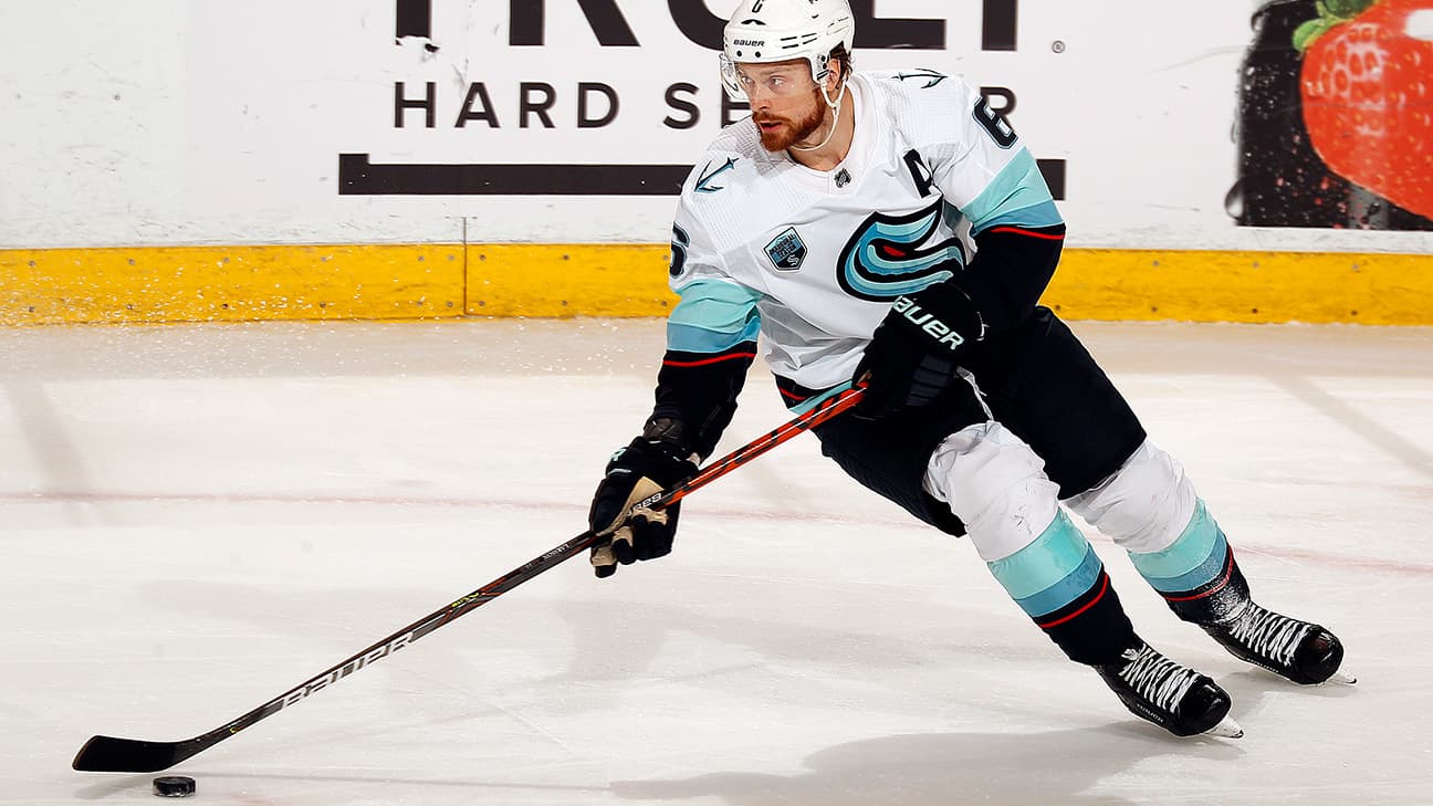Adam Larsson