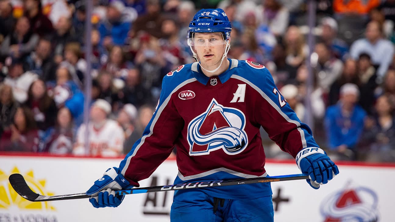 Nathan MacKinnon